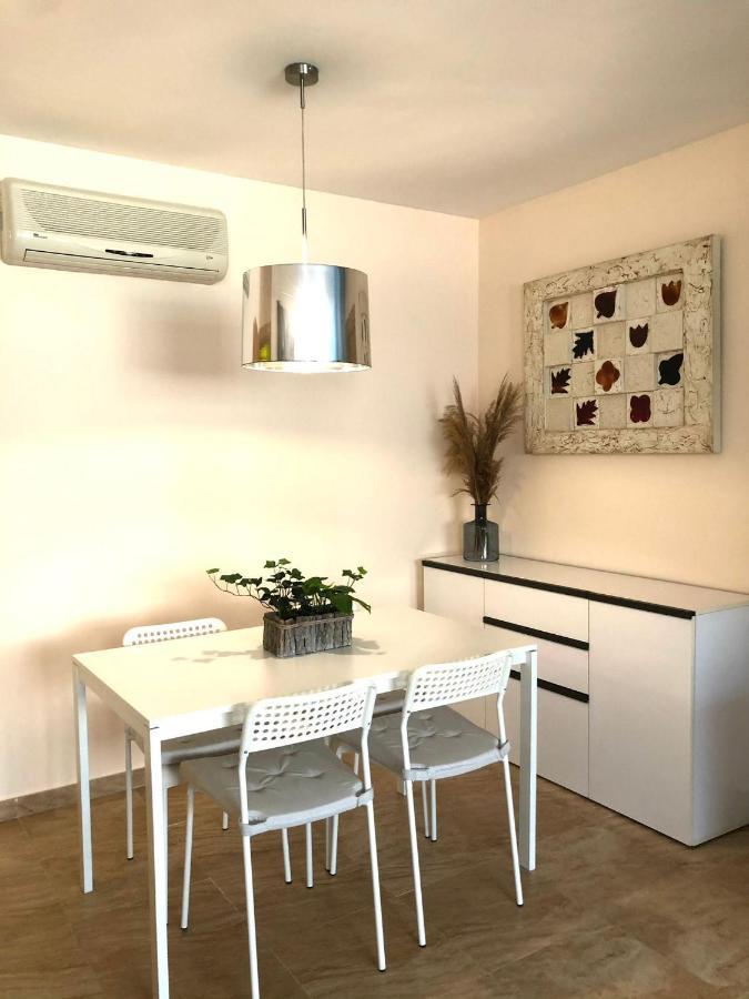Apartament Riba Riu Apartment เดลแตเบรอ ภายนอก รูปภาพ